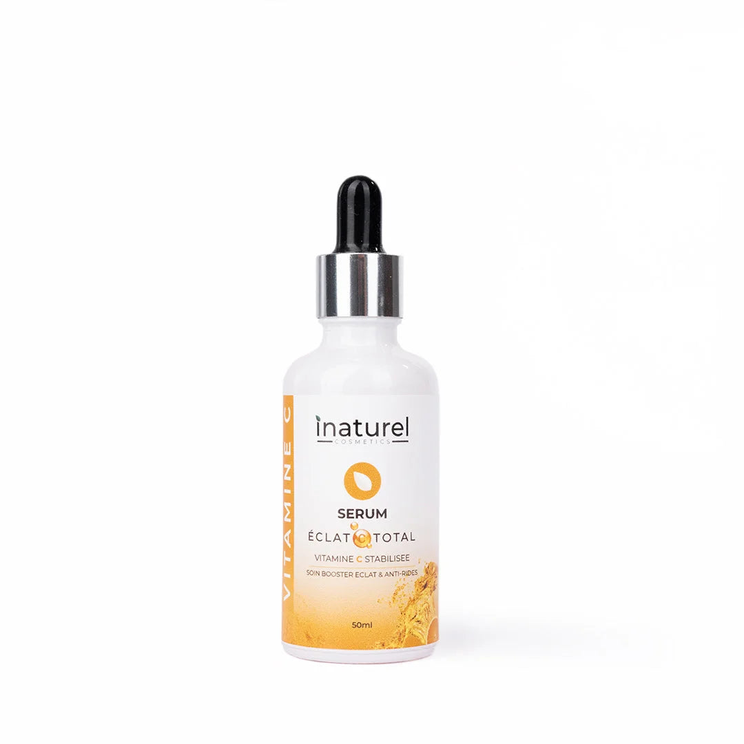 Sérum Éclat C Total Inaturel 50ml, riche en vitamine C stabilisée, pour un teint lumineux et unifié, booste le collagène et réduit les rides.